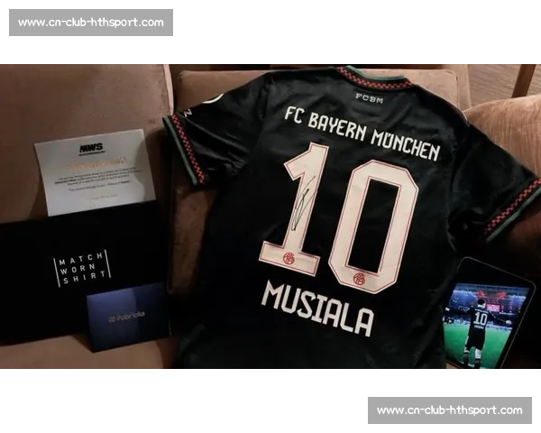 穆西亚拉正式接过拜仁 10 号!世俱杯八强战在即,新篇章蓄势待发