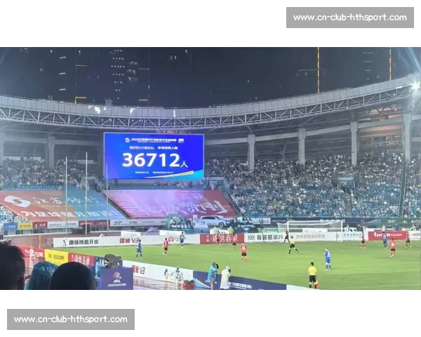 苏超单场 3 万观众破纪录！媒体人：看热闹正是足球魅力的起点